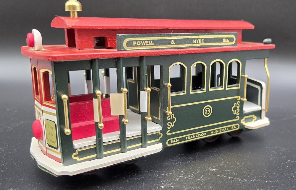 Vintage SF Cable Car Music Box Trolley Wood & Brass Plays “I Left My Heart”